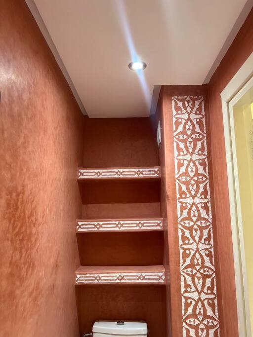 Appartement Bien Situe A Gueliz マラケシュ エクステリア 写真